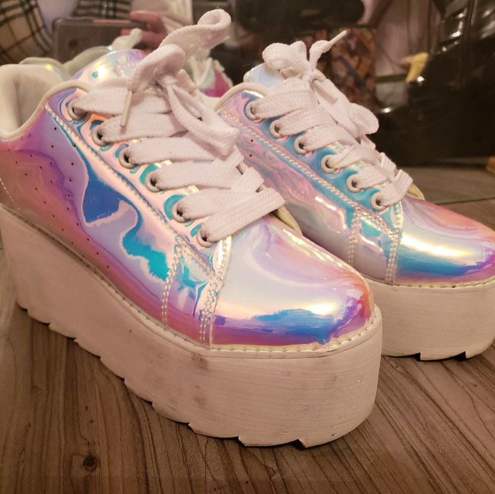 YRU lala platform shoes